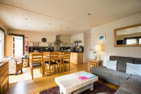 Morlader Lodge